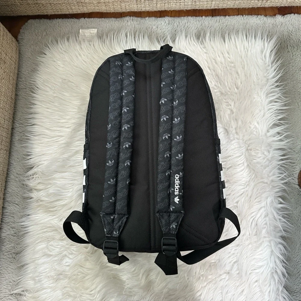 ADIDAS ORIGINALS BASE BACKPACK MONOGRAM/BLACK/WHITE, NEW NO TAG